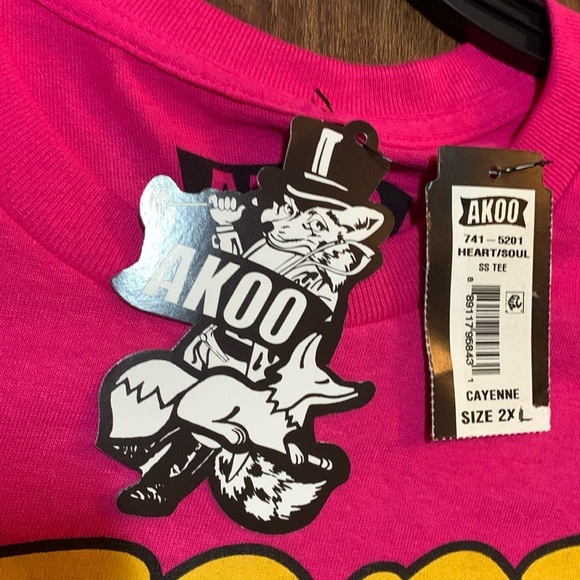 AKOO Graphic T-Shirt Heart Soul Short Sleeve Pink Size 2XL NWT - Picture 5 of 6